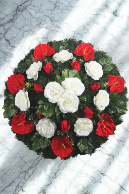 Veniec kruh  ruže, antúrie a doplnky