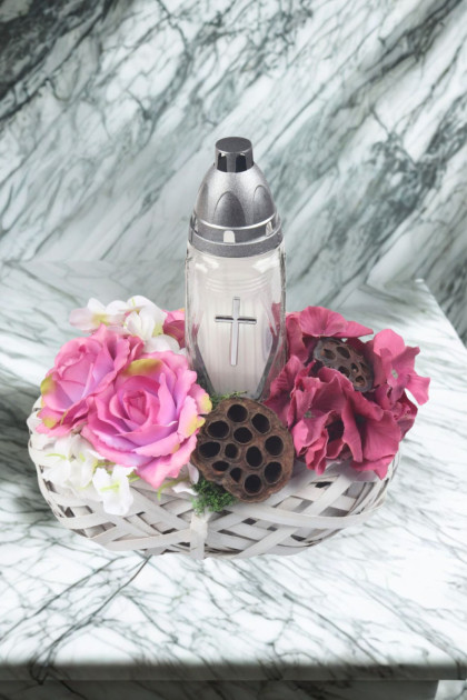 Aranžmán črepník biely s kahancom 