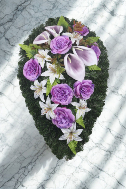 Veniec slza veľká 19 kvetová s doplnkom