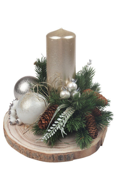 Aranžmán vianočný na drevenom plátku