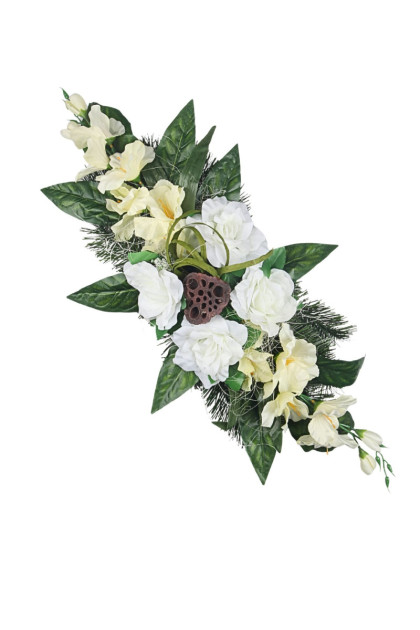 Aranžmány betón - ruže, gladioly a doplnky