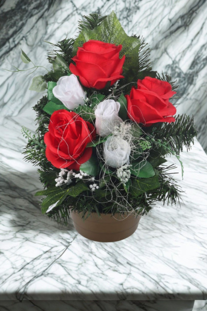 Aranžmán postupný s ružami