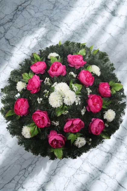 Veniec kruh 938 s peóniou a chryzantémou